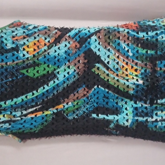 Alberto Makali Sheer Multicolor Tunic Length Sleeveless Top - Picture 12 of 14